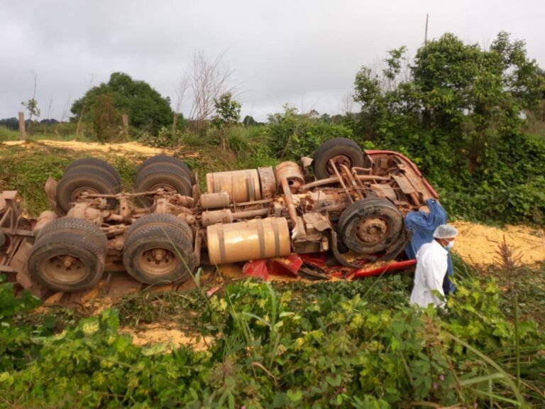 Motorista morre em acidente na BR 163
