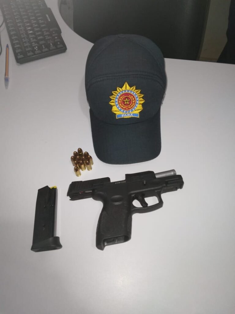 Vídeo: Homem é preso por porte ilegal de arma de fogo e ameaça no bairro da floresta em Itaituba, no PA