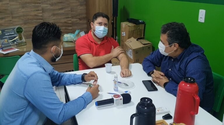 SEMSA recebe ultrassonografia digital de empresa portuária