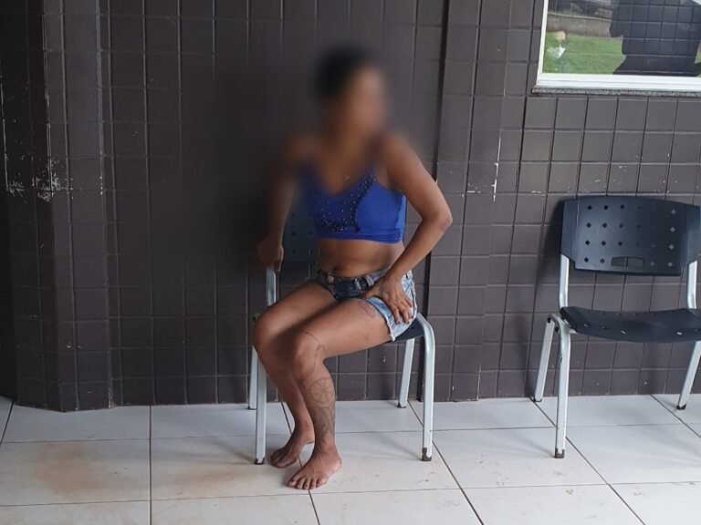 Mulher é detida após furtar carteira porta cedulas de taxista em Itaituba, no PA