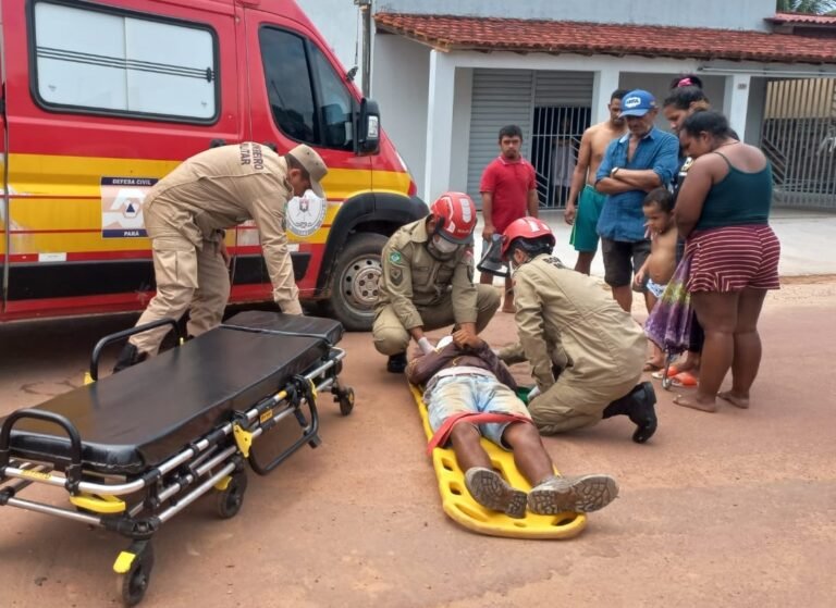 Motociclista fica ferido ao colidir com carro no bairro Jardim das Araras em Itaituba, no PA