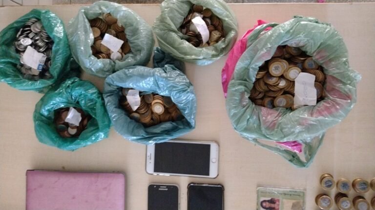 Policia Civil cumpre mandado de busca apreensão e prende três pessoas em Castelo de Sonhos, no PA