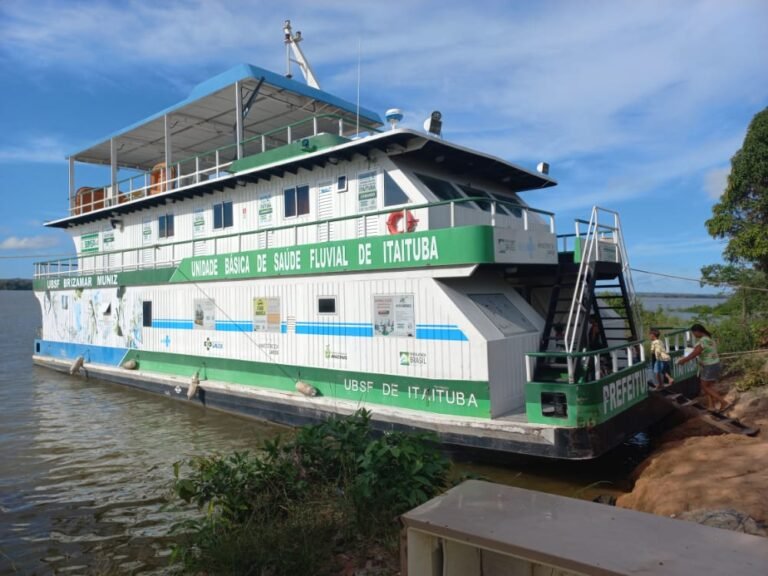 UBS fluvial da SEMSA leva atendimento aos moradores de Comunidades Ribeirinhas em Itaituba PA