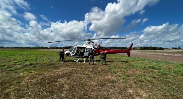 Helicóptero do IBAMA faz pouso forçado com pane hidráulica em Itaituba, no PA