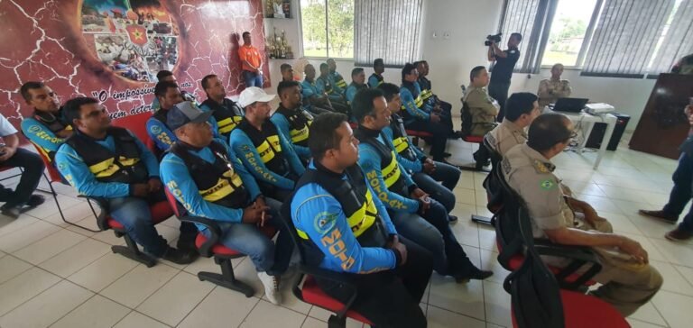 Mototaxistas de Itaituba concluem curso de primeiros socorros realizado pelo 7º GBM