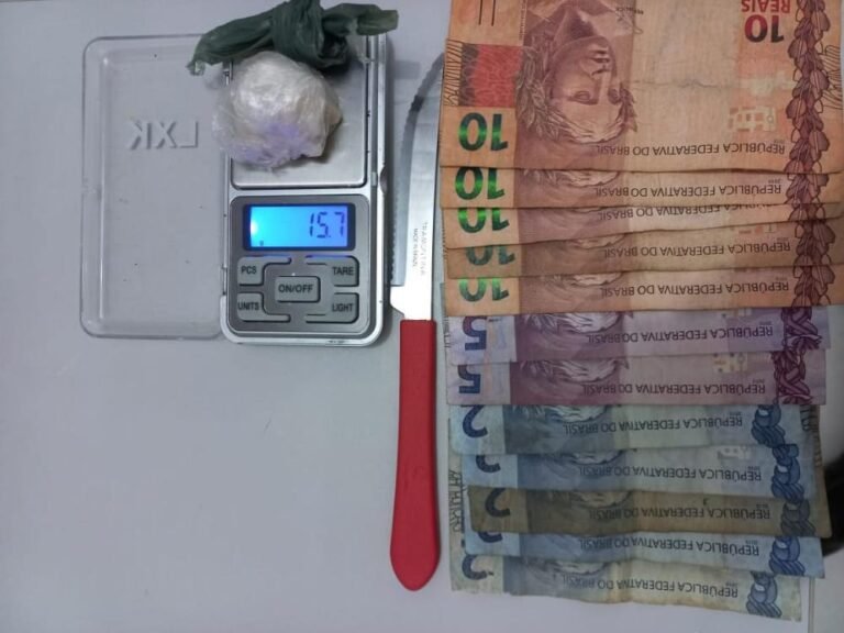 Homem é preso comercializando drogas na Orla de Itaituba  PA