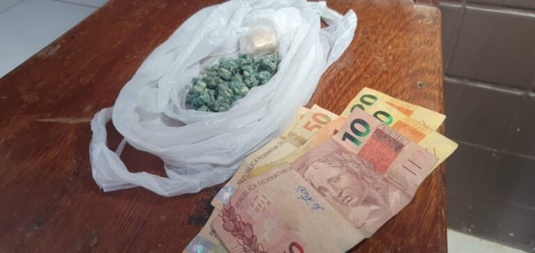 Mulher é presa suspeita de tráfico de drogas na Comunidade de Patrocínio, em Itaituba  PA