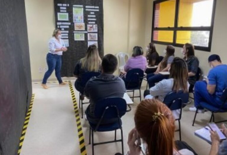 HRT promove ação de conscientização sobre descarte correto de resíduos de saúde