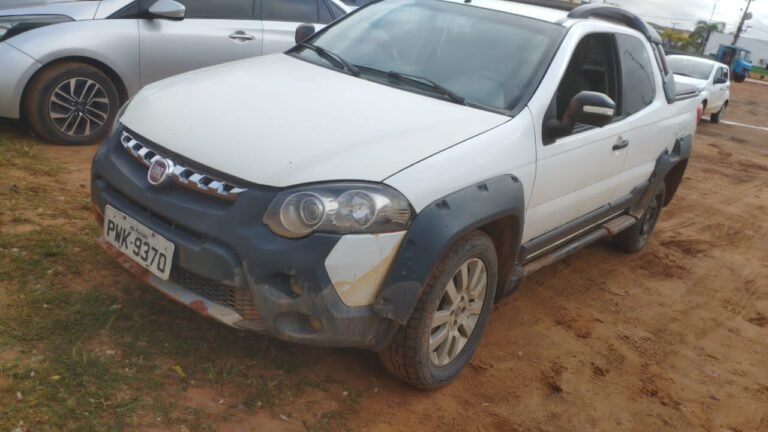 Veículo com registro de furto é recuperado pela PM