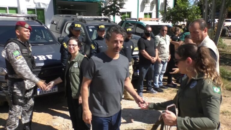 Ministro do Meio Ambiente Joaquim Leite em Itaituba PA