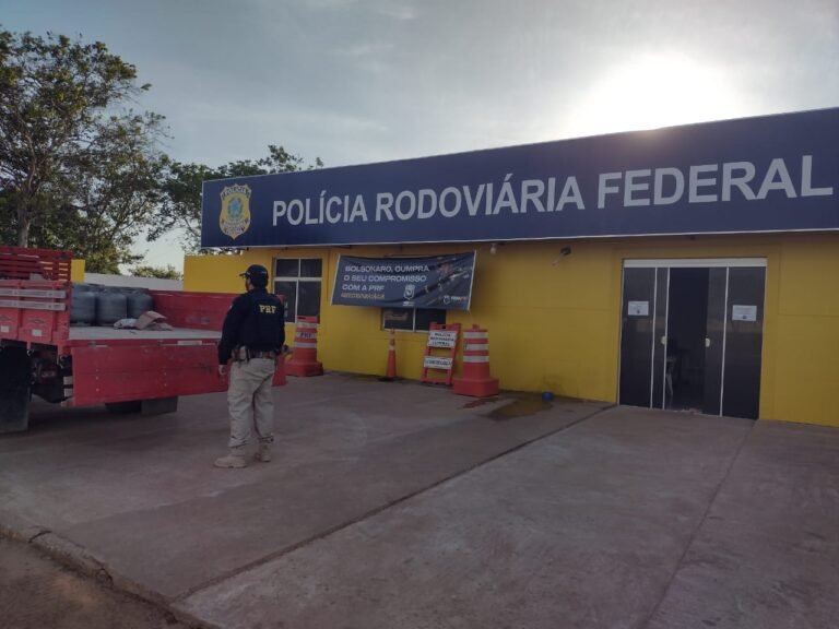 PRF prende homem por transporte irregular de botijões de gás na BR 230