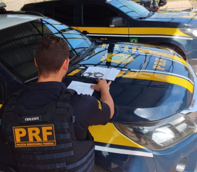 Homem com mandado de prisão é preso pela PRF em Santarém, no PA