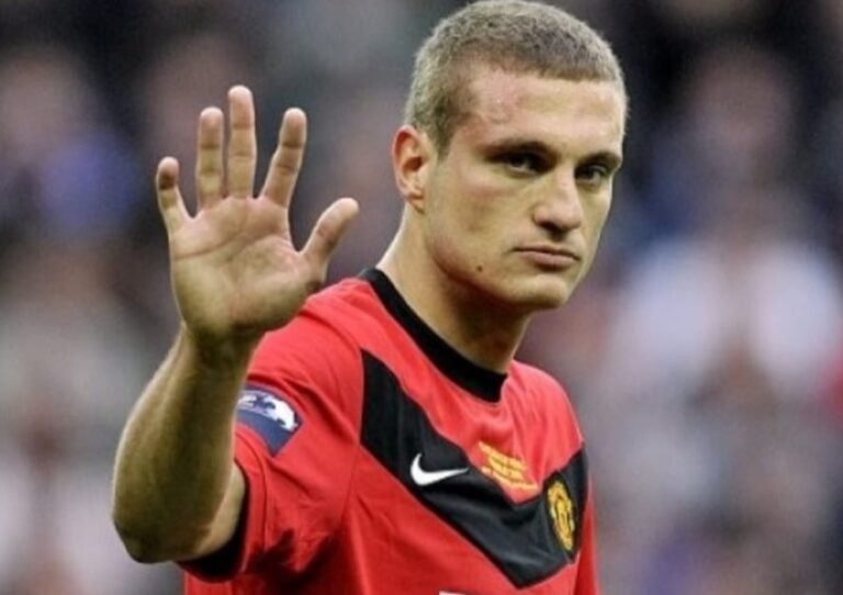 Nemanja Vidic é um dos melhores jogadores sérvios