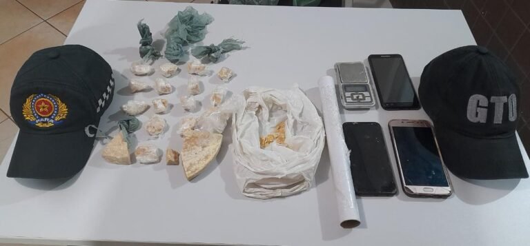 Dupla é presa suspeita de tráfico de drogas em Itaituba, no PA