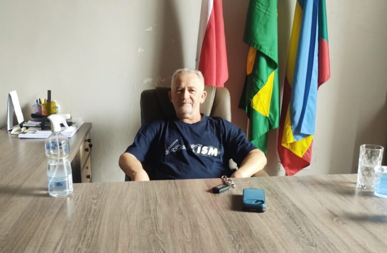 Valmir Clímaco reassume o cargo de Prefeito de Itaituba