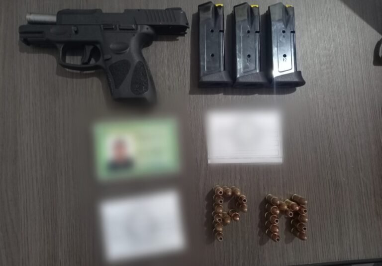 Homem é detido por porte ilegal de arma de fogo
