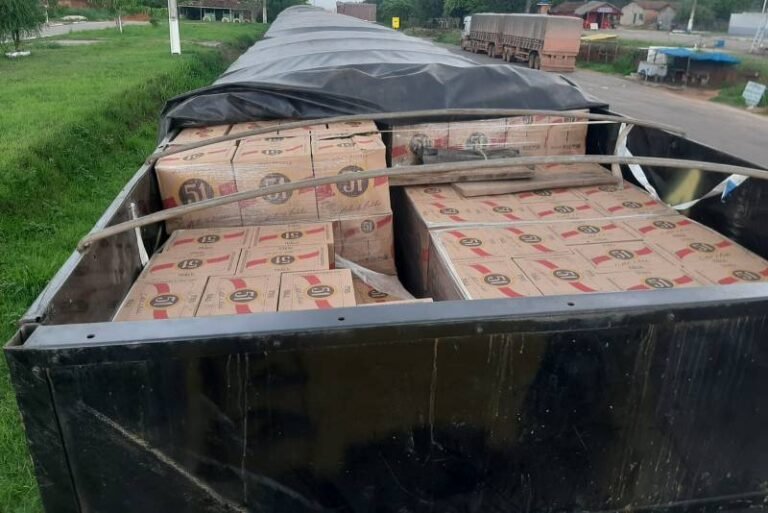 Sefa apreende 2.750 caixas de cachaça