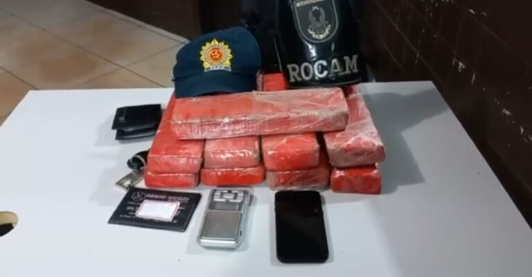 Dupla é presa com tabletes de drogas em Itaituba, no PA