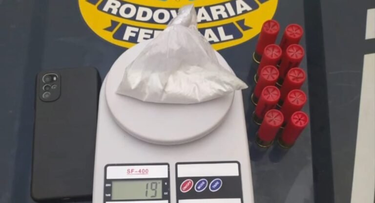 Veículo é apreendido com drogas e cartuchos em Itaituba, no PA