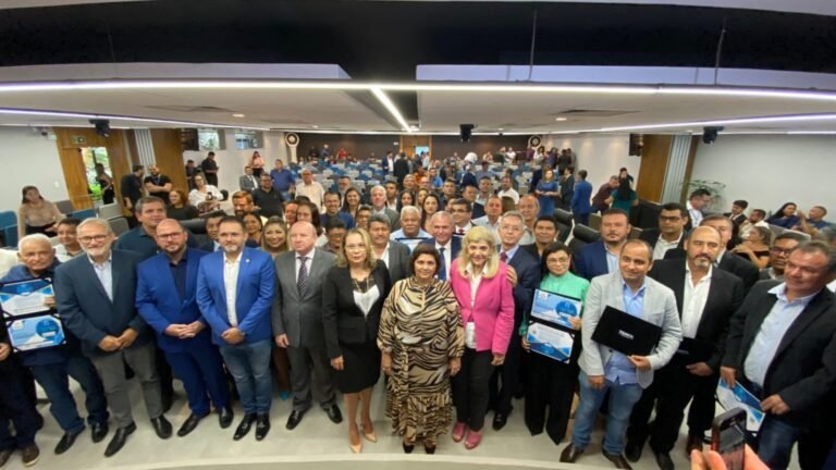 Prefeituras e câmaras de vereadores do Pará recebem certificação do Programa Nacional de Transparência Pública 2022