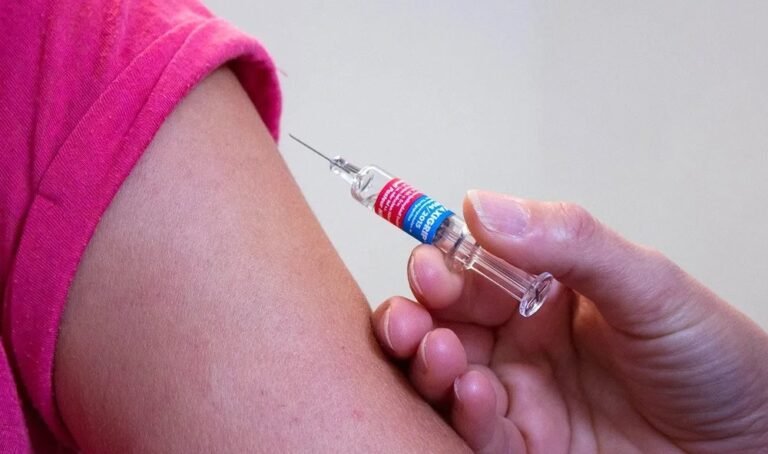 Vacina nonavalente contra HPV pode prevenir até 90% dos casos de câncer de colo de útero