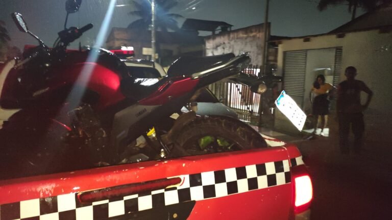 Bandidos armados com faca assaltam homem e levam motocicleta, em Itaituba