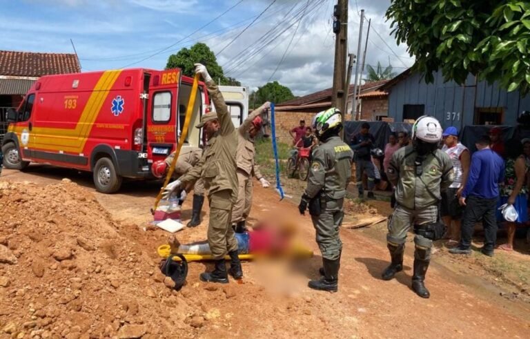 Motociclista foge de Blitz, causa acidente e duas pessoas ficam com suspeita de fratura, em Itaituba