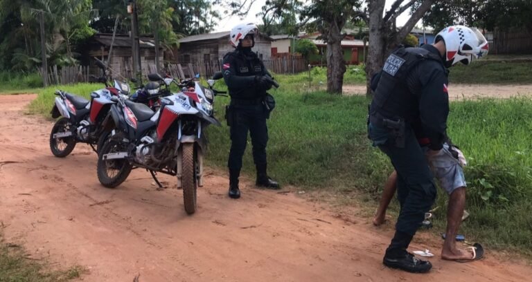 Homem é preso suspeito de tráfico de drogas