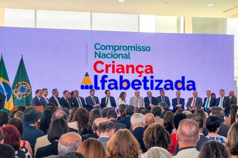 Pará é referência para política de alfabetização do Governo Federal