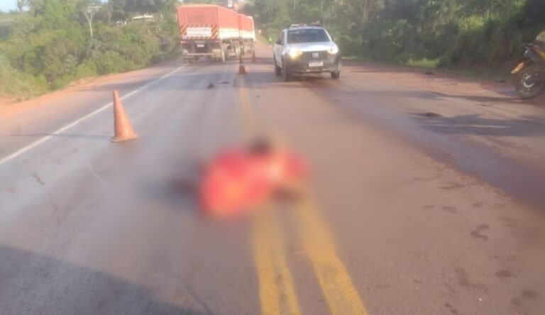 Motociclista morre na BR-230 ao colidir com carreta