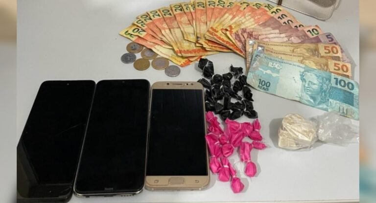 Adolescente de 17 anos é detida com material entorpecente
