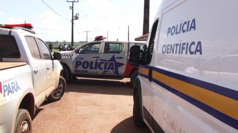 Jovem é assassinado enquanto aguardava por ônibus