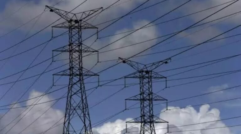 Apagão nacional deixa ao menos 18 estados e DF sem energia