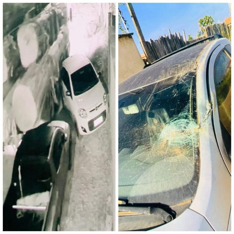 Caminhão bate em dois veículos estacionados no Bairro Santo Antônio