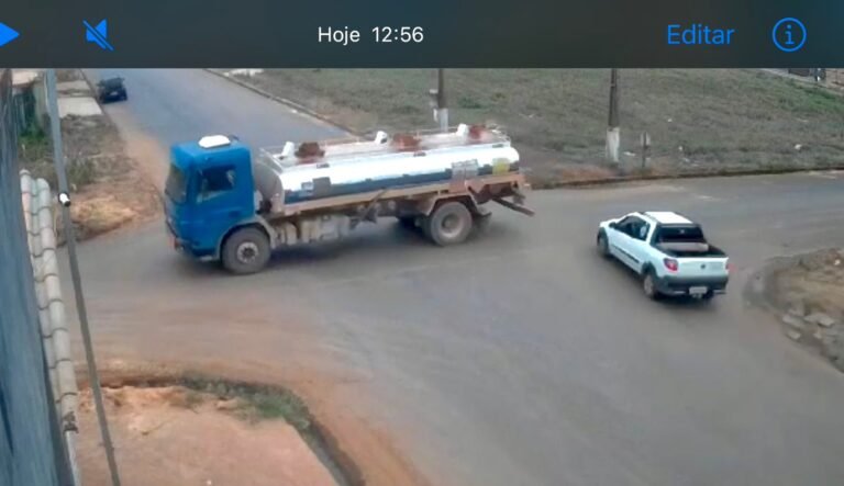 Caminhão tanque invade preferencial e por pouco não causa uma tragédia em Itaituba, no PA