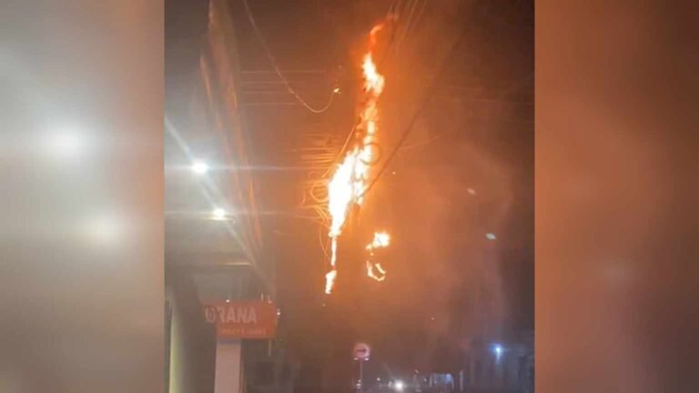 Poste de energia elétrica pega fogo e moradores ficaram sem energia em Itaituba, no PA
