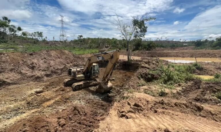 PF e ICMBio desmobilizam garimpos ilegais de ouro em Canaã dos Carajás, próximo a linhas de transmissão de energia