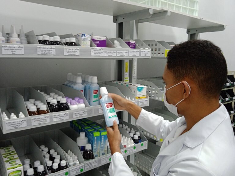 Farmacêuticos do Hospital Regional do Sudeste do Pará Contribuem para Segurança do Paciente