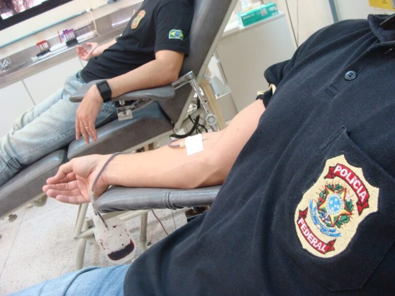 Policiais Federais de Altamira Demonstram Solidariedade em Campanha de Doação de Sangue