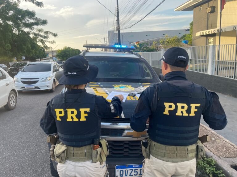 Homem com mandado de prisão é preso pela PRF em Santarém