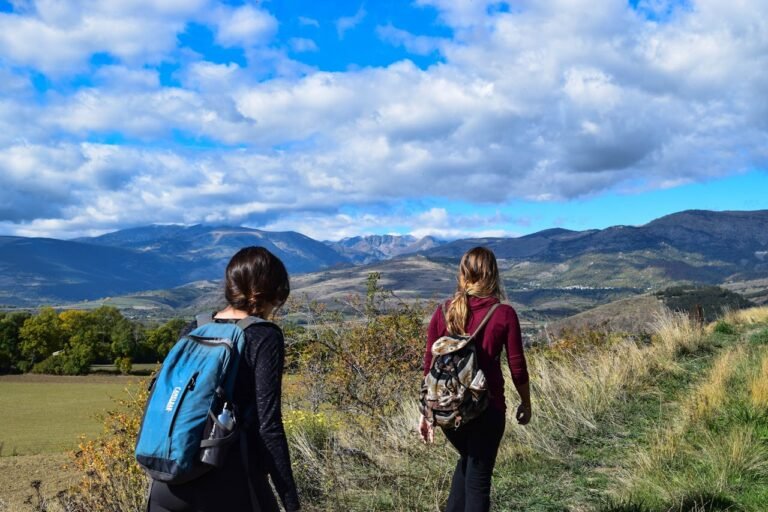 Está de férias e de tanto andar surgiram dores no nervo ciático? Saiba como resolver