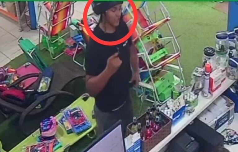 Vídeo: Elemento finge ser cliente e assalta estabelecimento comercial em Itaituba