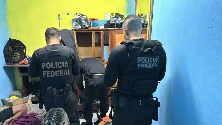 PF prende dois homens em investigações de abuso sexual infantil