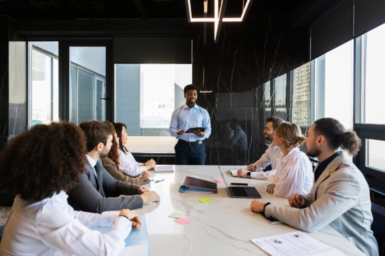 Entenda como uma consultoria empresarial pode alavancar o seu negócio
