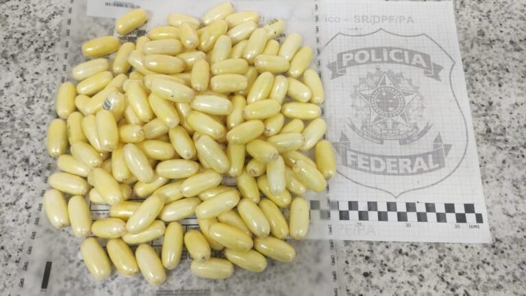 PF flagra passageira com 140 cápsulas de cocaína, no Pará