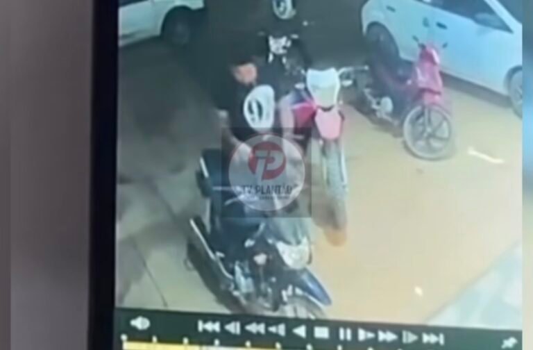 Video: Furto de motocicleta em Moraes Almeida: Imagens de câmera de segurança mostram ação de criminoso
