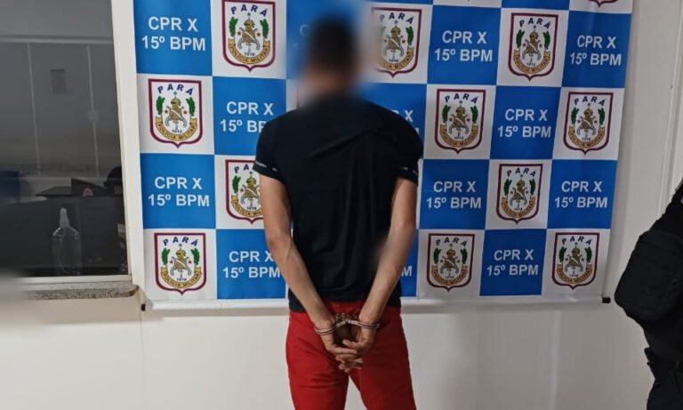 Suspeito foge por telhado ao ver polícia, mas é preso por violência doméstica em itaituba