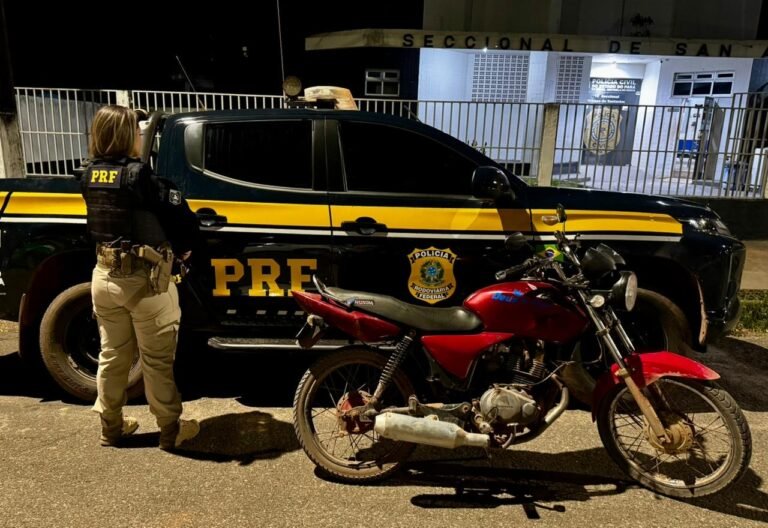 PRF recupera motocicleta com registro de furto na BR-163, em Santarém