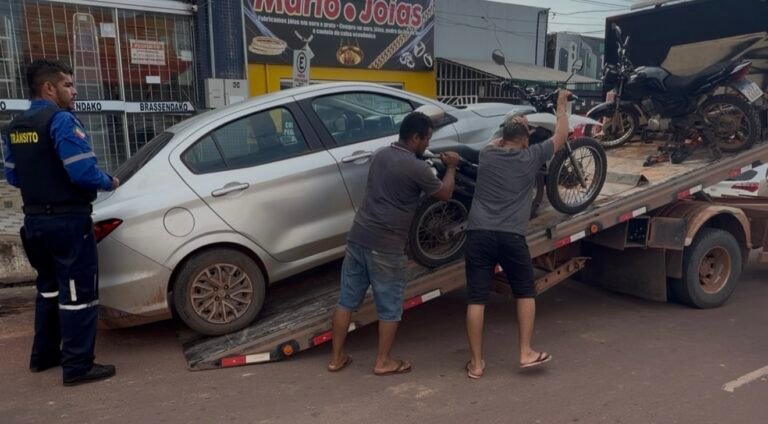 Veículo e motocicletas são removidos durante fiscalização da COMTRI em Itaituba