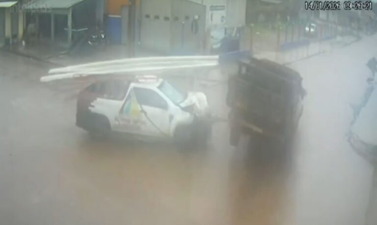 Vídeo aponta avanço de preferencial em colisão no cruzamento da 29ª Rua em Itaituba